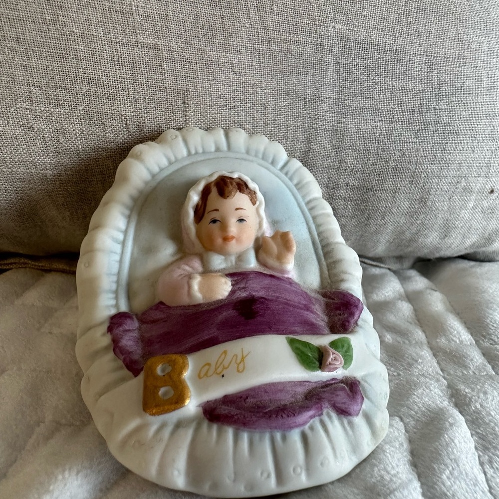 Baby Enesco Growing Up Birthday Girls